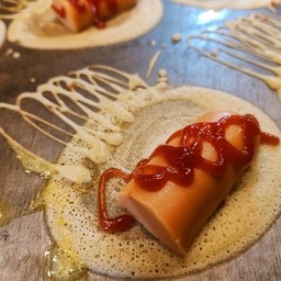 ไส้กรอก ซอสมะเขือ 6ชิ้น