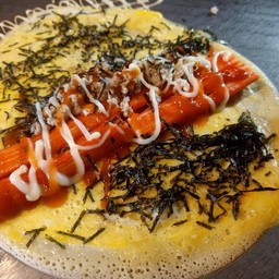 ไข่+ปูอัด+หมูสับ+สาหร่ายทาโกยากิ ชีสสสส