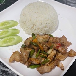 ข้าว หมูคั่วพริกเกลือ