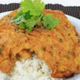 ไข่เจียวกุ้งสับราดข้าว