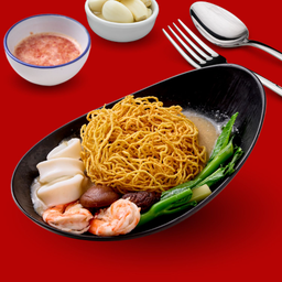 ราดหน้ายอดผัก สูตร 40 ปี ตลาดพลู