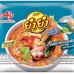 ยำยำจัมโบ้รสต้มยำทะเลหม้อไฟ