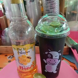 ชาเขียวน้ำผึ้งมะนาว