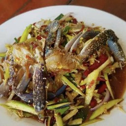 ตำมะม่วงปูม้าปลาร้า