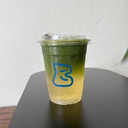 มัทฉะเลม่อนโซดา