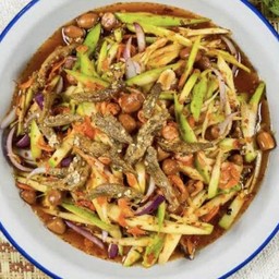 ตำมะม่วงปลากอบปลาร้า