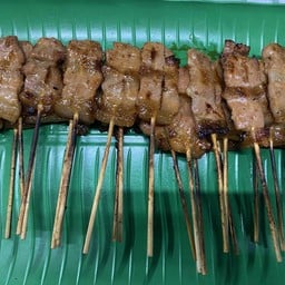 หมูปิ้งก้าวสิบ