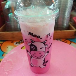 นมชมพูเย็น