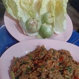 ไก่ทอด ธเนศ ตลาดบางขุนศรี