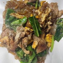 ผัดซีอิ๊วหมู