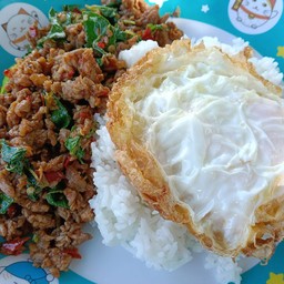 ลุงหรั่งต้มเลือดหมู