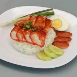 ข้าวหมูแดงหมูกรอบ