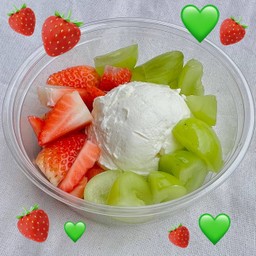 StrawMuscat [กรีก+สตอเบอรี่+องุ่นไซมัส] ฟรี!น้ำผึ้ง