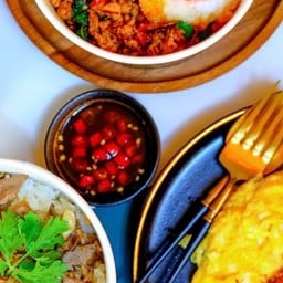 ฤทธิ์ กะเพรา - สาขาท่าอิฐ (RIT-KA-PRAO)