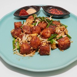 ครัวสองแม่ ก๋วยเตี๋ยวหลอด ขนมผักกาดทรงเครื่อง ทุ่งมังกร ฉิมพลี สาขาทุ่งมังกร