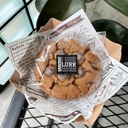 Classic Choc Chip Cookie