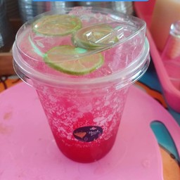 แดงโซดามะนาว