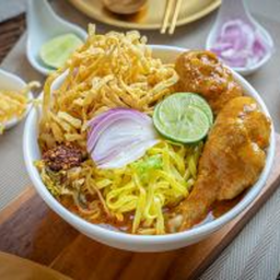 20. ข้าวซอยไก่