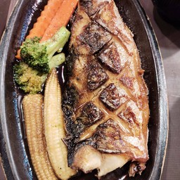 สะเต็กปลาซาบะ