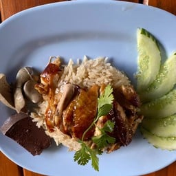 ข้าวมันไก่มาเฟีย(สถานีรถไฟเชียงใหม่)