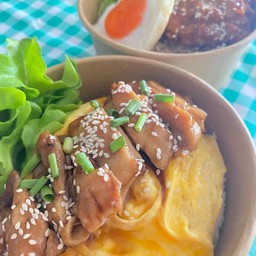 [เซตสุดฮิต] ข้าว + ไก่เทอริยากิ + ไข่ข้น + โค้ก ออริจินัล (กระป๋อง)