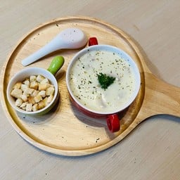 ซุปเห็ด+ขนมปังกรอบ