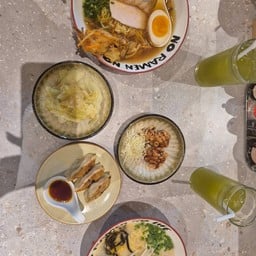 Ramen NeO เซ็นทรัล ปิ่นเกล้า