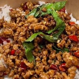ข้าวกระเพราหมูสับ