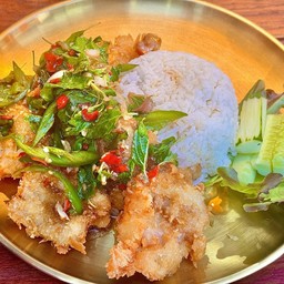 ข้าวราดกะเพราปลาทอด(ขายดีมาก)