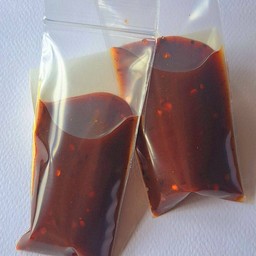 น้ำซอสราดก๋วยเตี๋ยวแห้งเข้มข้น