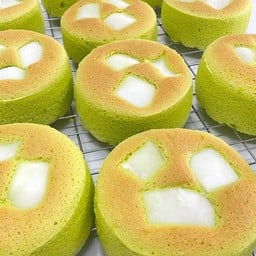 ชิฟฟ่อนใบเตยมะพร้าวอ่อน