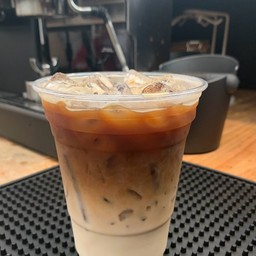 เฮเซลนัทลาเต้