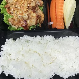 ข้าวหมูย่างกระเทียม