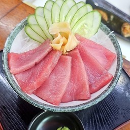 ฮอนมะกุโระ จุโทโร่ด้ง