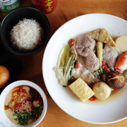 ซุปปลาแห้งสไตล์ญี่ปุ่น 日式柴鱼高汤