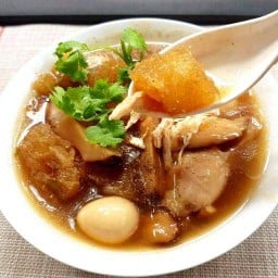 กระเพาะปลาเห็ดหอม,ข้าวผัดปู,ก๋วยจั๊บญวน 1