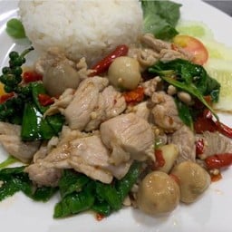 ข้าวผัดขี้เมา