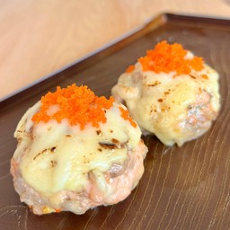 แซลมอนบอลชีสลาวา