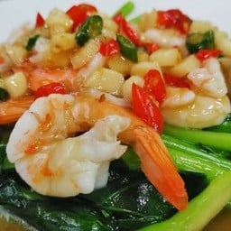 ข้าวผัดผักบุ้งกุ้ง