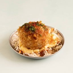 ไข่ต้มชุบเกล็ดขนมปังทอด