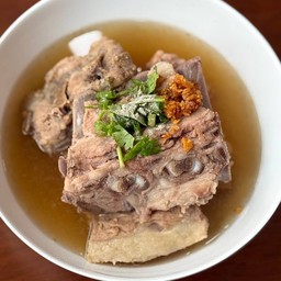 ซุปกระดูกหมูน้ำใส