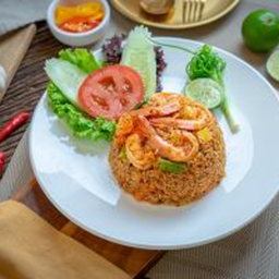 32. ข้าวผัดน้ำพริกเผา