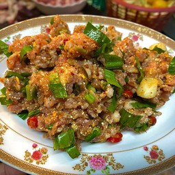 ก้อยหมูดิบ(ไม่ใส่เลือด)