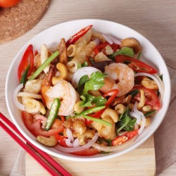 ยำสามกรอบ