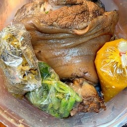 ขาหมูยกขา (SUPER) ใส่กล่องกลับบ้าน