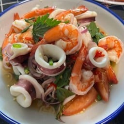 ยำทะเลรวม