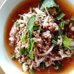 ลาบเนื้อ