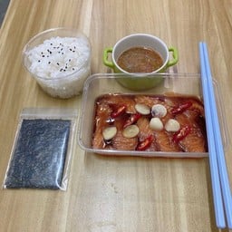 Set แซลม่อนดองซีอิ๊ว