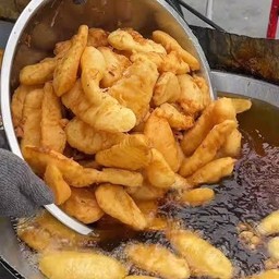 มันเขย่า XL