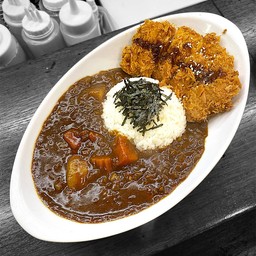 ข้าวแกงกะหรี่หมูทอด